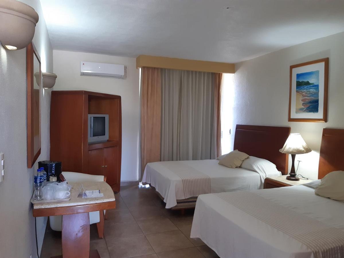 Hotel Maria Teresa Playa Azul Exterior foto